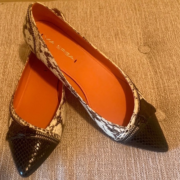 Via Spiga Dottie Python Flats Leather Snake Embossed Pointy Toe Elevated Casual - Picture 2 of 6